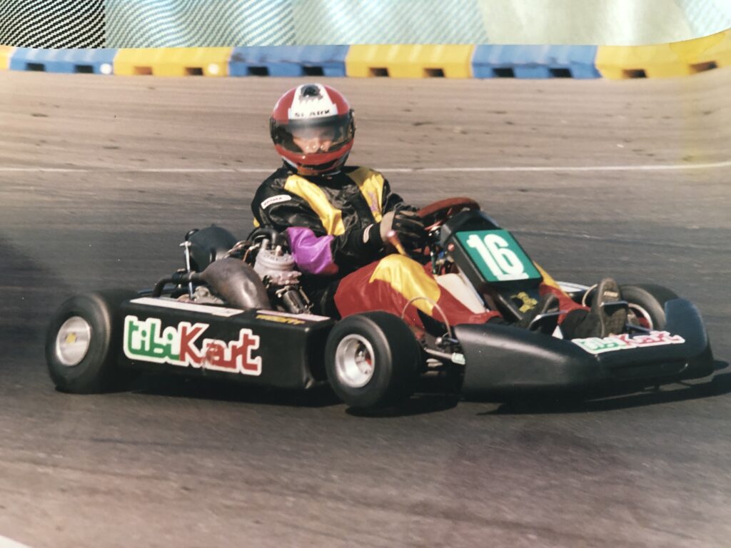 over mij als iets grotere Consoleexpert actief als Kartracer in de 125cc nationale kampioenschappen